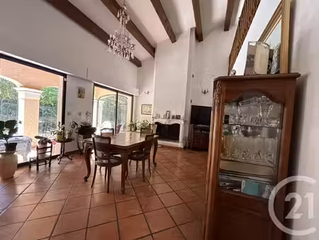 achat : maison (83500)