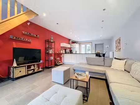maison 3 chambres avec grande terrasse - peb b