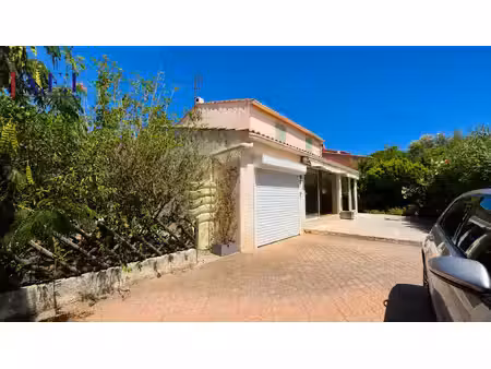 six-fours-les-plages - villa individuelle avec jardin & garage