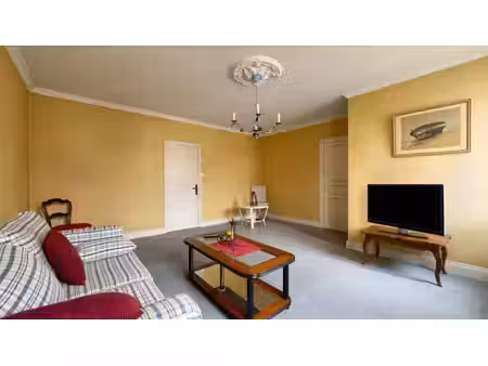130 m² + extensions possibles : un potentiel rare en centre-ville
