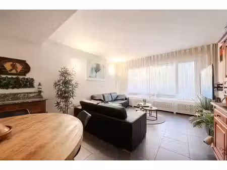 appartement au rez-de-chaussée avec vue sur le parc à ostend