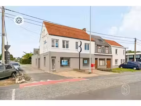 topgelegen commercieel pand met parking
