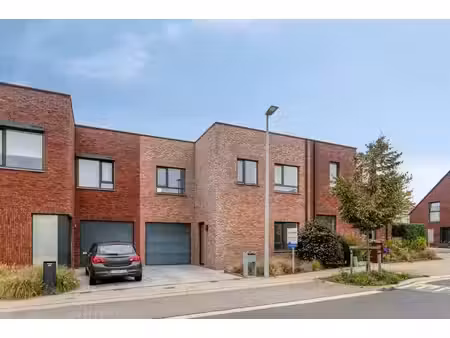 wonen op ’t hoge – moderne ben-woning op een residentiële...