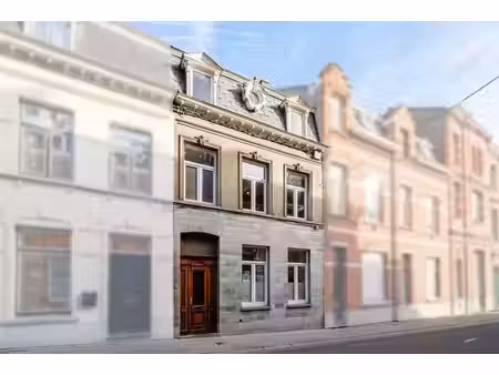 maison familiale spacieuse avec 3 chambres