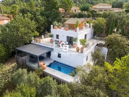 exclusivité - symbiose végétale et architecture contemporaine