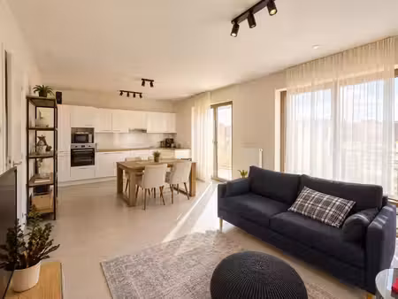 ? bruxelles – apt meublé 2 chambres – +/- 85 m² – parking
