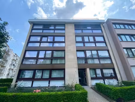 auderghem - appartement 2ch de 90m² avec terrasse & parking
