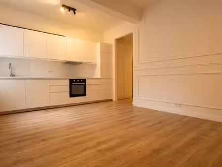 flagey / etang d'ixelles - appart 1 chambre renove