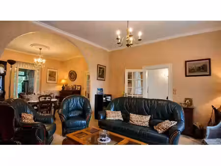 maison de 8 pièces de 127 m² à alençon