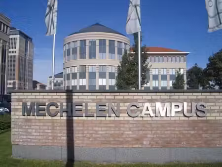 projet de bureaux prestigieux à proximité de l'e19