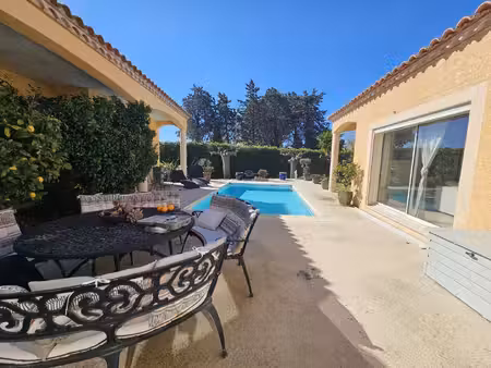 etang de thau elégante villa d'architecte avec piscine