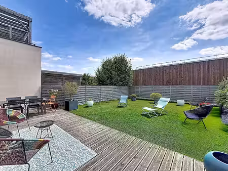 appartement (t3) avec jardin plein sud en rdc à saint-nom-la-bretèche