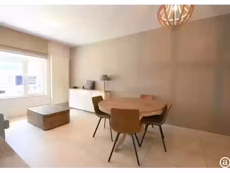 studio au rez-de-chaussée près de la plage