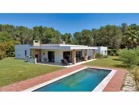 elégante villa contemporaine de plain-pied