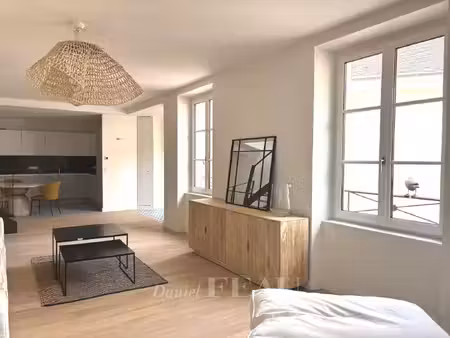 saint-germain-en-laye  à 3 minutes du rer a  appartement familial 122 m² carrez (148 25 m²
