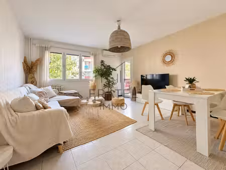 appartement t4 rénové avec goût  lumineux et traversant le