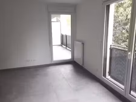 location appartement 3 pièces 56 m² à lyon 8 (69008)