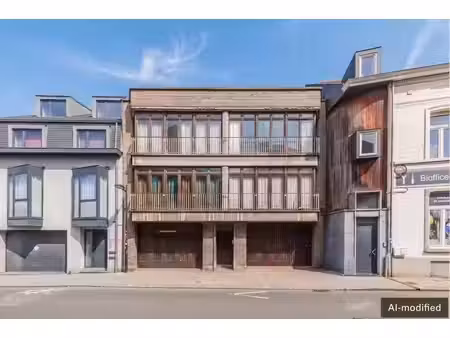 immeuble mixte à vendre avec garage et 6 chambres   uccle (rbx21211)