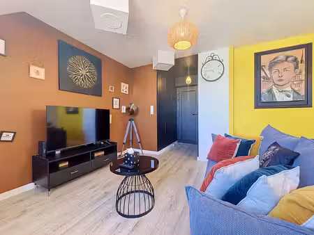 appartement t2 de 48m² entierement renove avec gout en hyper ce