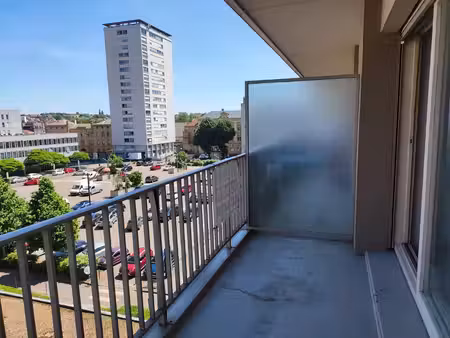 a louer studio centre ville metz 25.97 m2