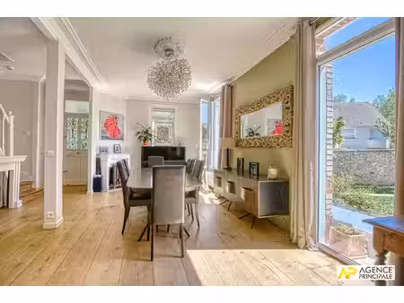 versailles montreuil maison 8 pièces 6 chambres 268 m² au sol avec garage et studio indépe