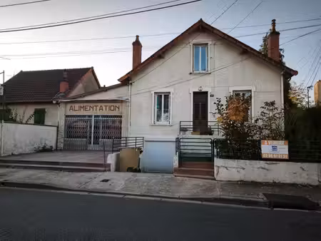 maison familiale a nevers avec commerce 5 chambres
