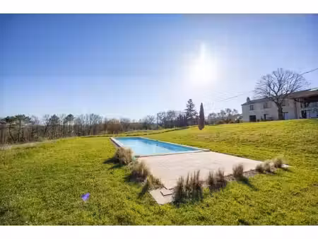 la ferme woodland valley view avec piscine et 11 hectares de terres de pâturage