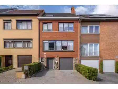 maison à vendre avec garage et terrasse   braine-l'alleud (vbe81927)