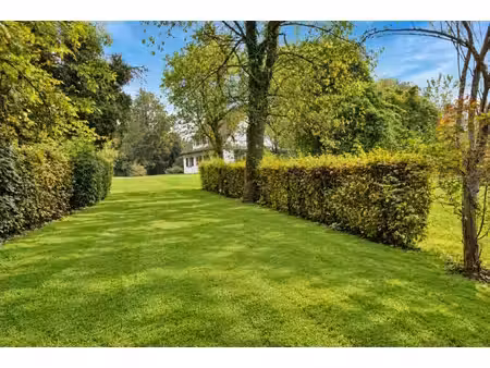 ailly-le-haut-clocher – propriété sur plus d'un hectare – 273 000 € hai