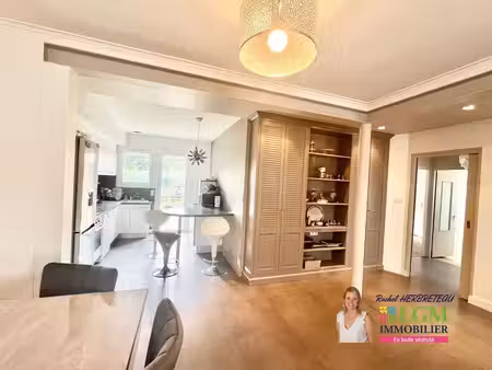 centre ville de la roche-sur-yon – maison familiale avec terrasse  sous-sol et...