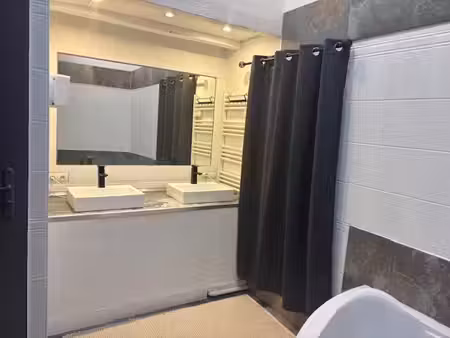 à vendre – charmante maison familiale  6 chambres  162m2 habitable  idéale pour le...