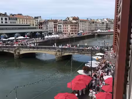 t2 meublé vue sur la nive