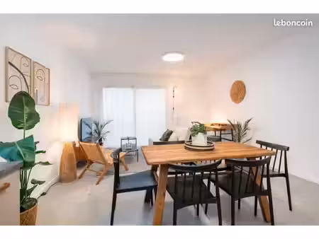 superbe t3 neuf de 80 m2 idéalement situé entièrement équipé meublé. prendre sa valise
