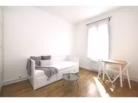 studio 1 pièce 20 m²