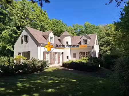 propriété 188 m²  terrain 2800 m² sous sol complet