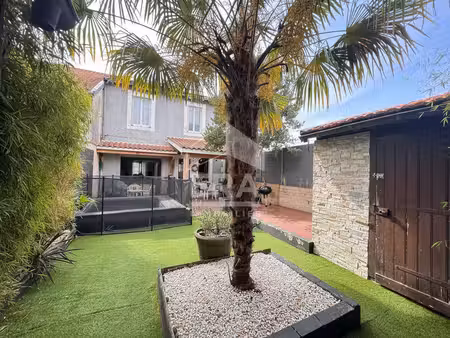 a vendre  quartier de périgueux  jolie maison ancienne entièrement restaurée