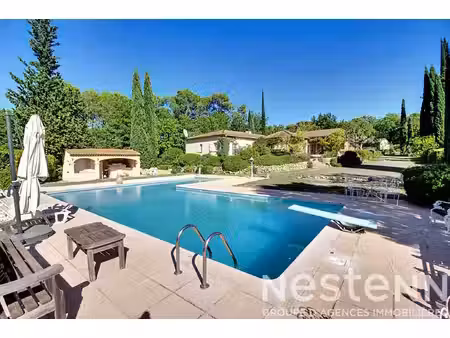 a vendre ! maison à lorgues 7 pièces 224m²   dépendance et piscine