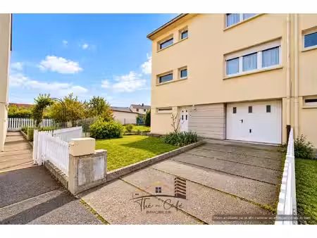 volstroff : maison des annees 60 a renover avec fort potentiel