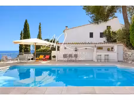 vente villa 7 pièces 207 m² à le lavandou (83980)  2 490 000 €