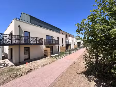 appartement t4 de 85 m² avec terrasse de 51 m² et vue dégagé
