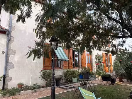 maison 4 pièces à vendre à bressuire - longère en bon état avec garage