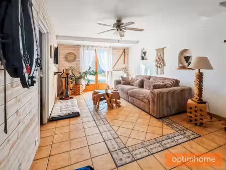 maison 6 pièces – 100 m² – terrain de 1 397 m² – garage – terrasse – piscine - pont sainte