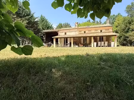 st christoly maison pierre sur 5700 m2