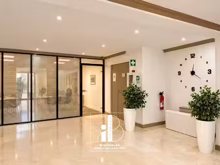 fontainebleau coeur de ville – bureaux à louer de 10 m² à 63 m² avec accès pmr