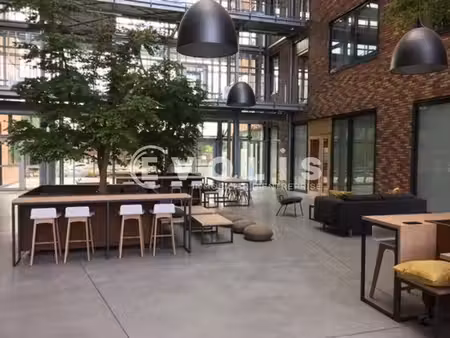 location bureaux 241m² à 1971m²