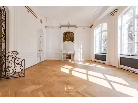 un hôtel de maître quartier molière