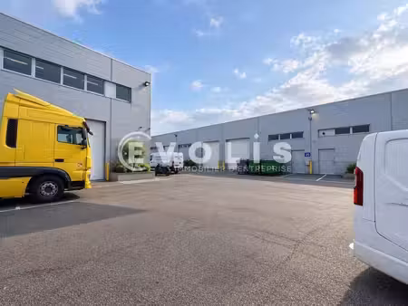 location local d’activités vitry sur seine 94400 497m²
