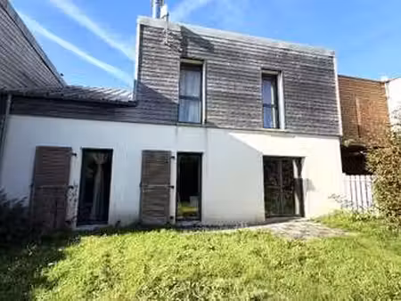 vente maison à octeville (50100) : à vendre / 87m² octeville