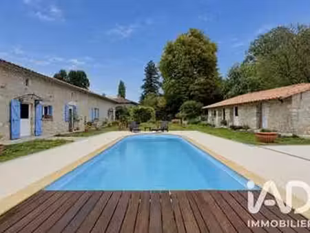 vente maison piscine à voulgézac (16250) : à vendre piscine / 172m² voulgézac