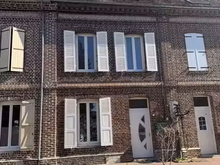 grande maison de ville de 145 m2 avec jardin  4 chambres auneuil
